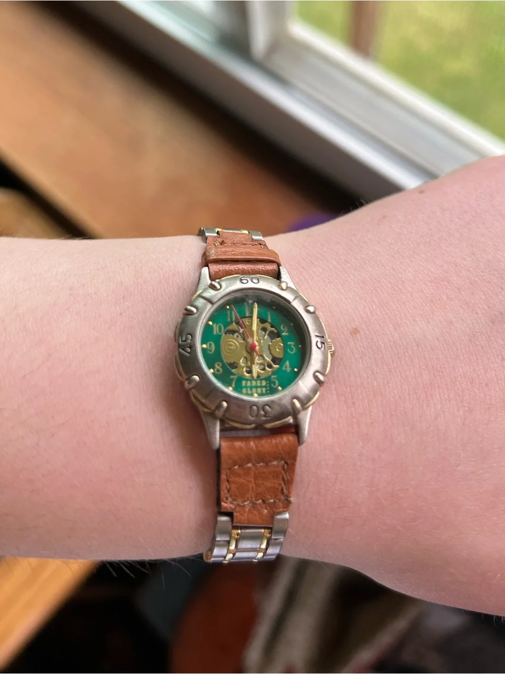 Express Leather Wristwatch